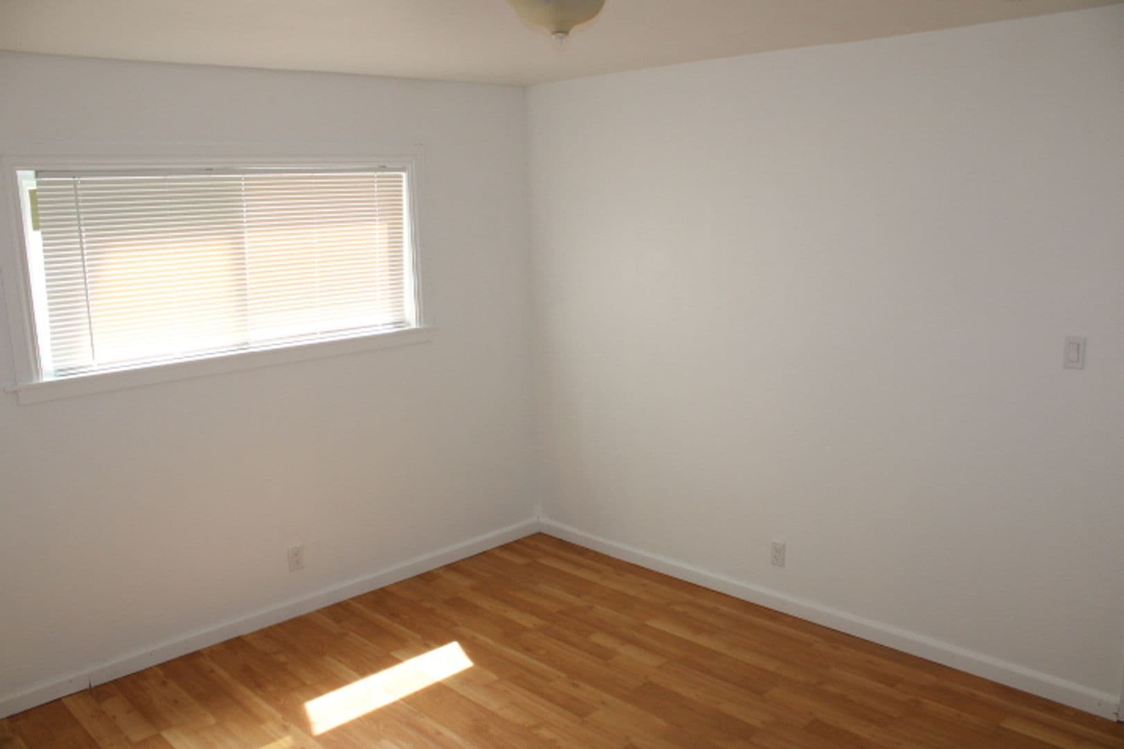 SAN PABLO Apartment: 2515 MANCHESTER AVE
