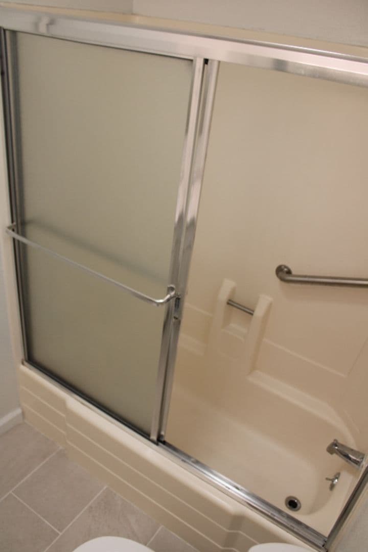 EL SOBRANTE Apartment: 4811 APPIAN WAY