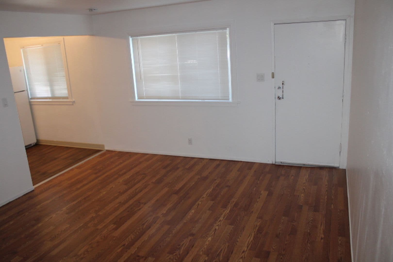 SAN PABLO Apartment: 2515 MANCHESTER AVE