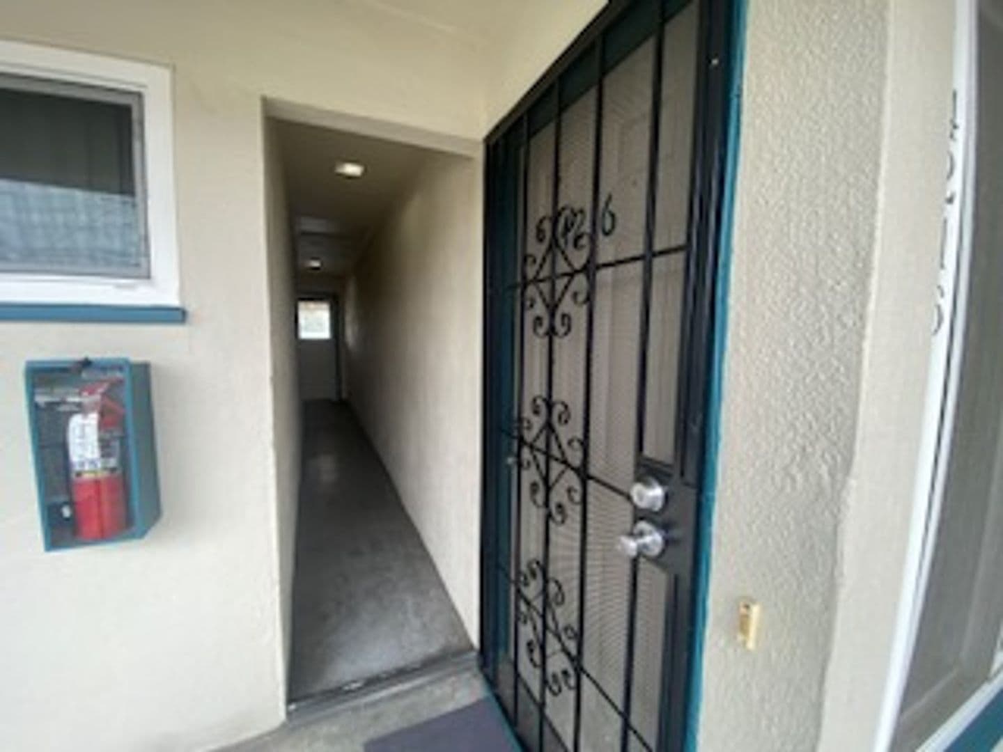 RICHMOND House: 4216 NEVIN AVE