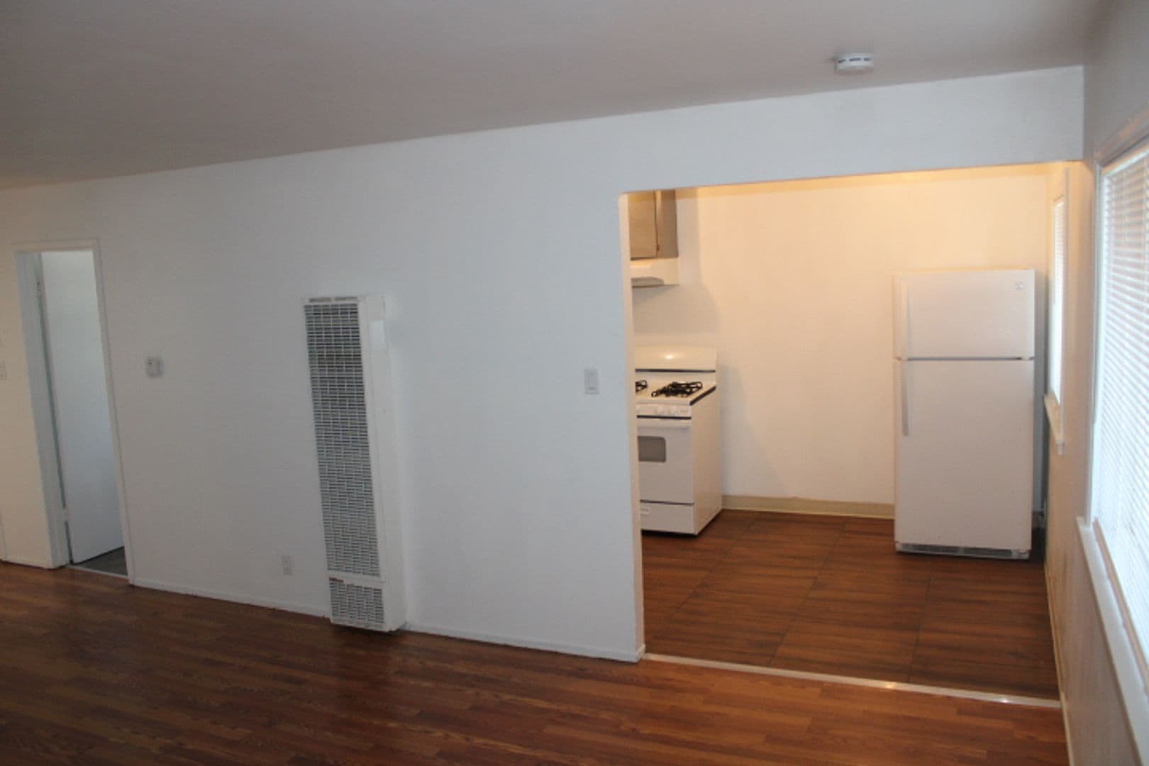 SAN PABLO Apartment: 2515 MANCHESTER AVE