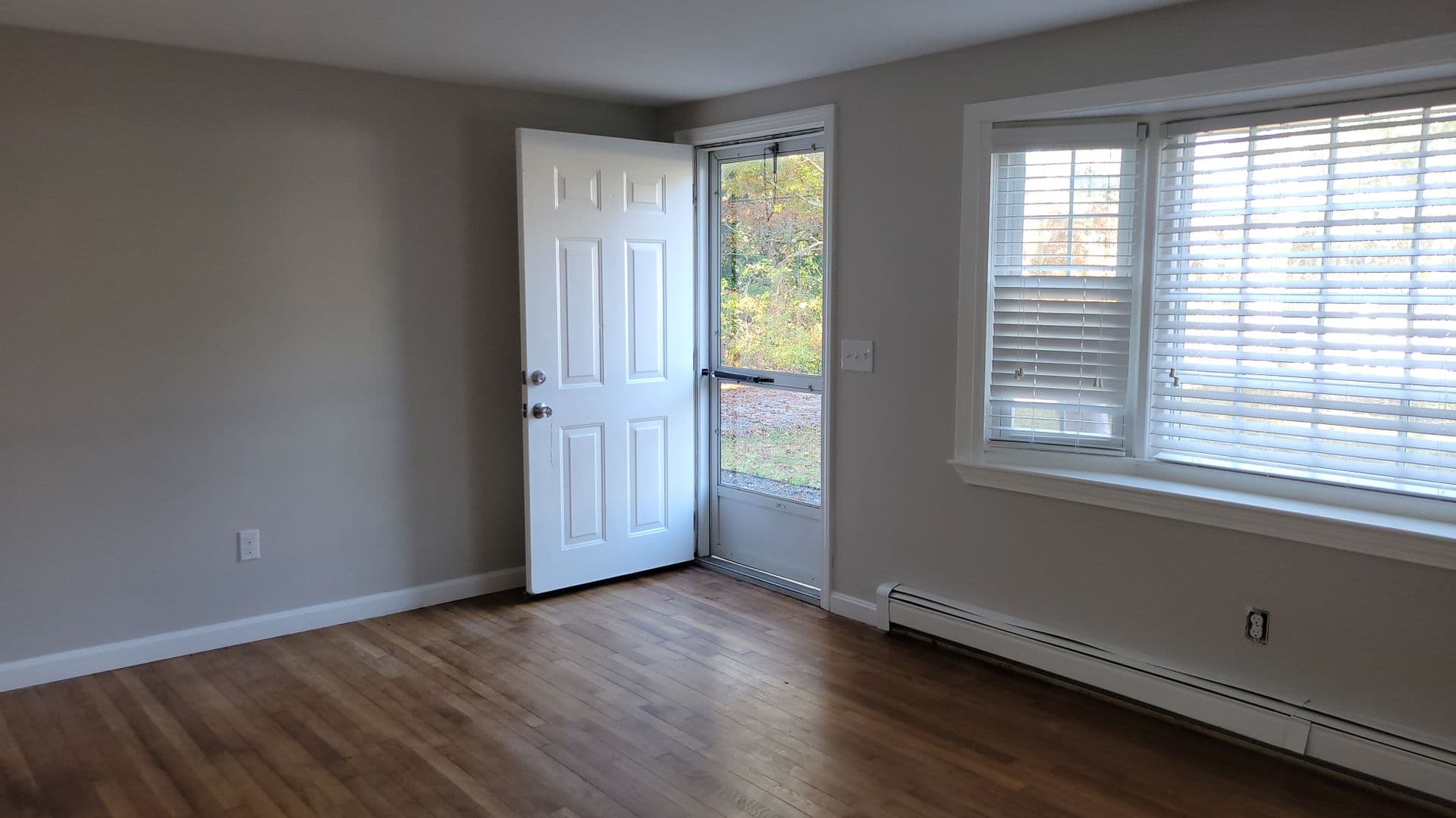 South Yarmouth Apartment: 8-10 Pawkannawkut Drive