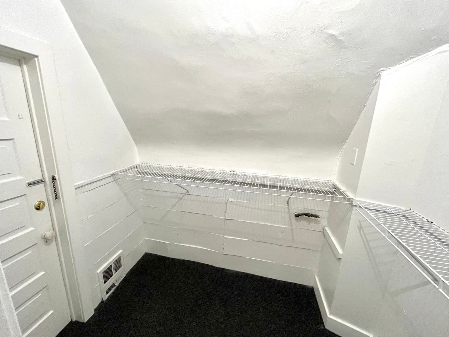 Erie Apartment: 301 West 8th Street