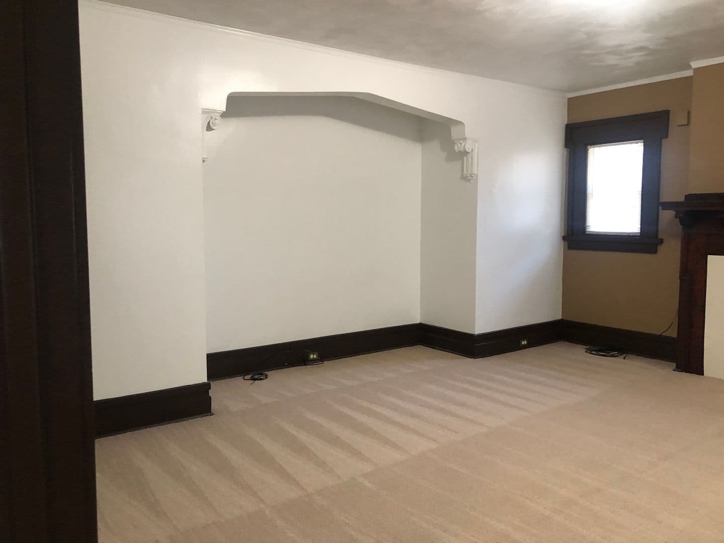 Erie Apartment: 325 West 9th Street