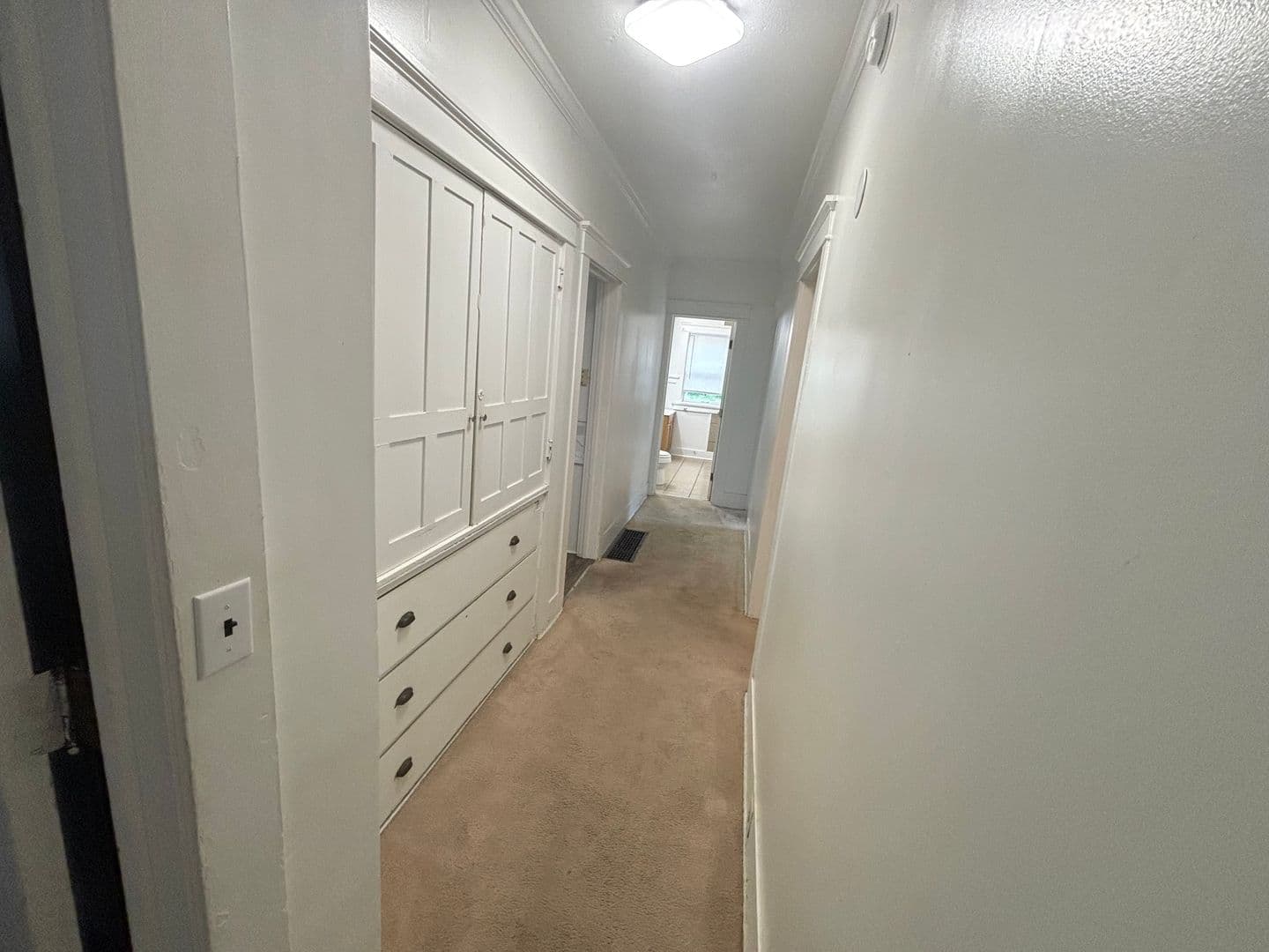 Erie Apartment: 325 West 9th Street