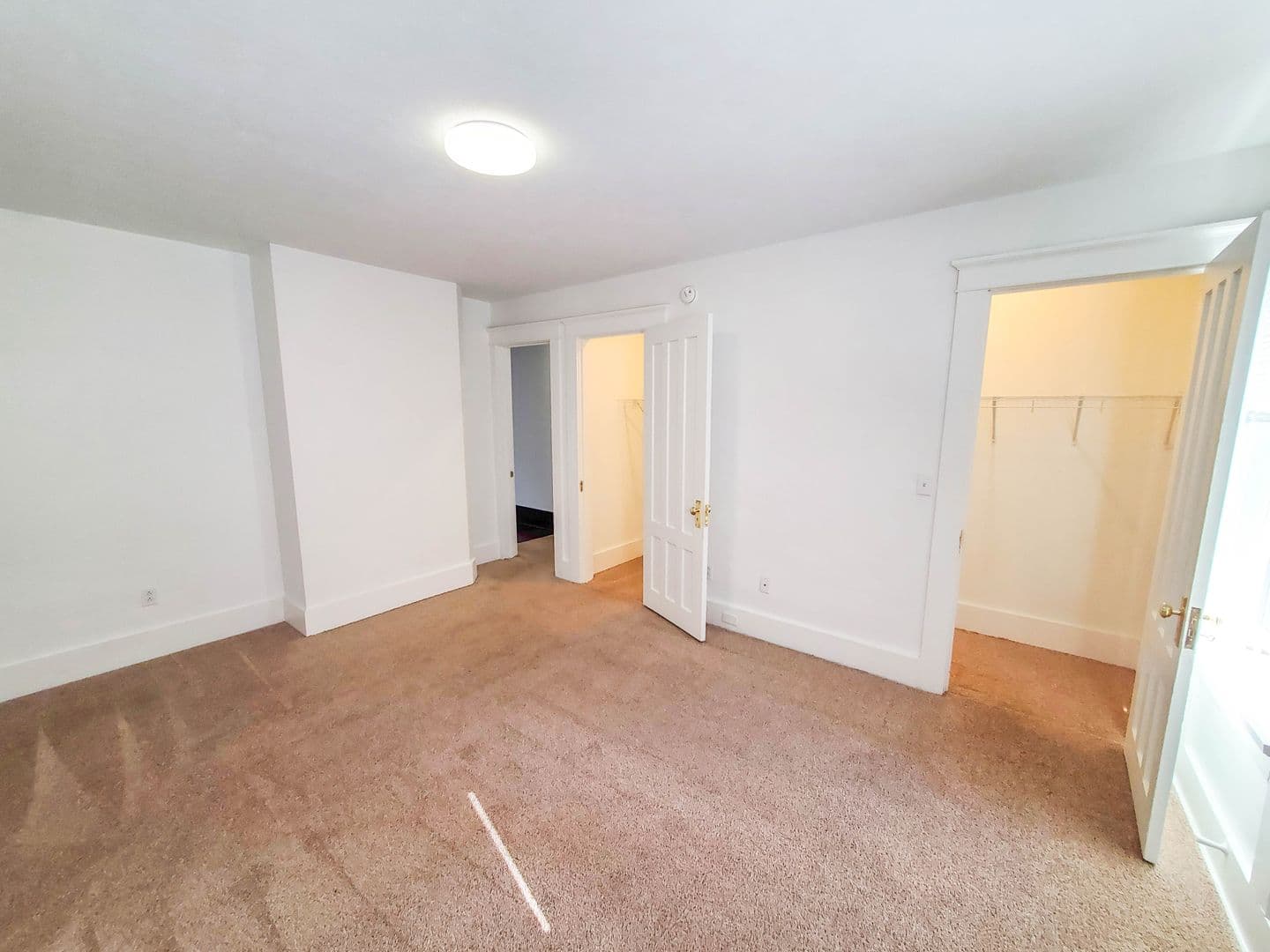 Erie Apartment: 325 West 9th Street