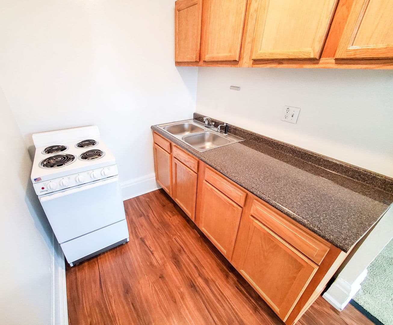 Erie Apartment: 301 West 8th Street
