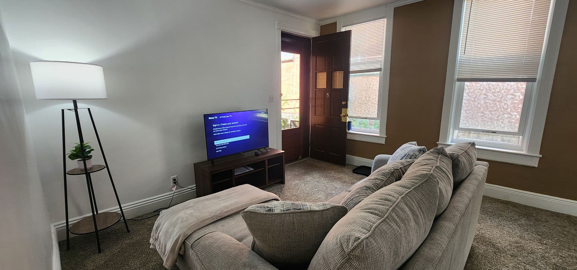 Erie Apartment: 337 West 8th Street