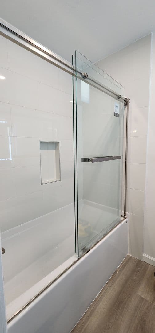 Erie Apartment: 349/353 W 9th St