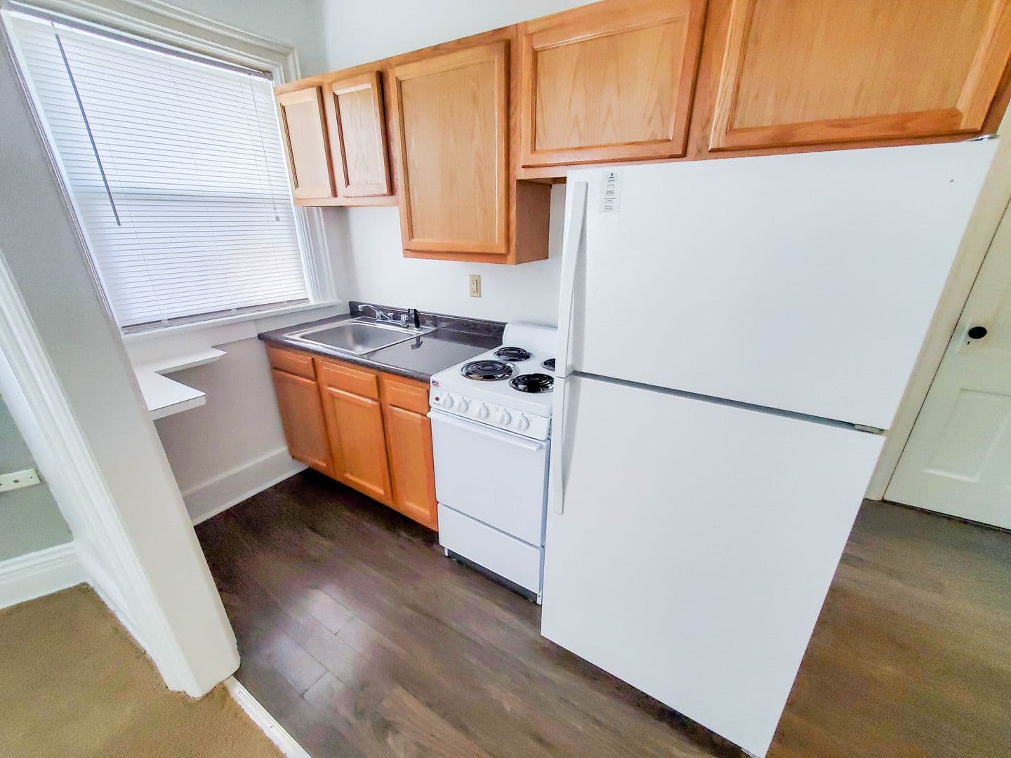 Erie Apartment: 326 West 8th Street
