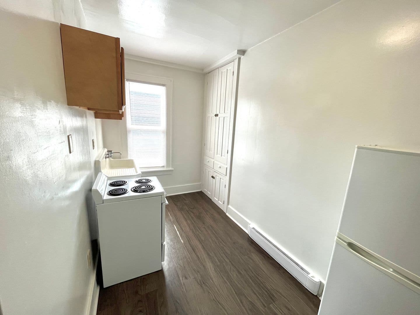 Erie Apartment: 326 West 8th Street