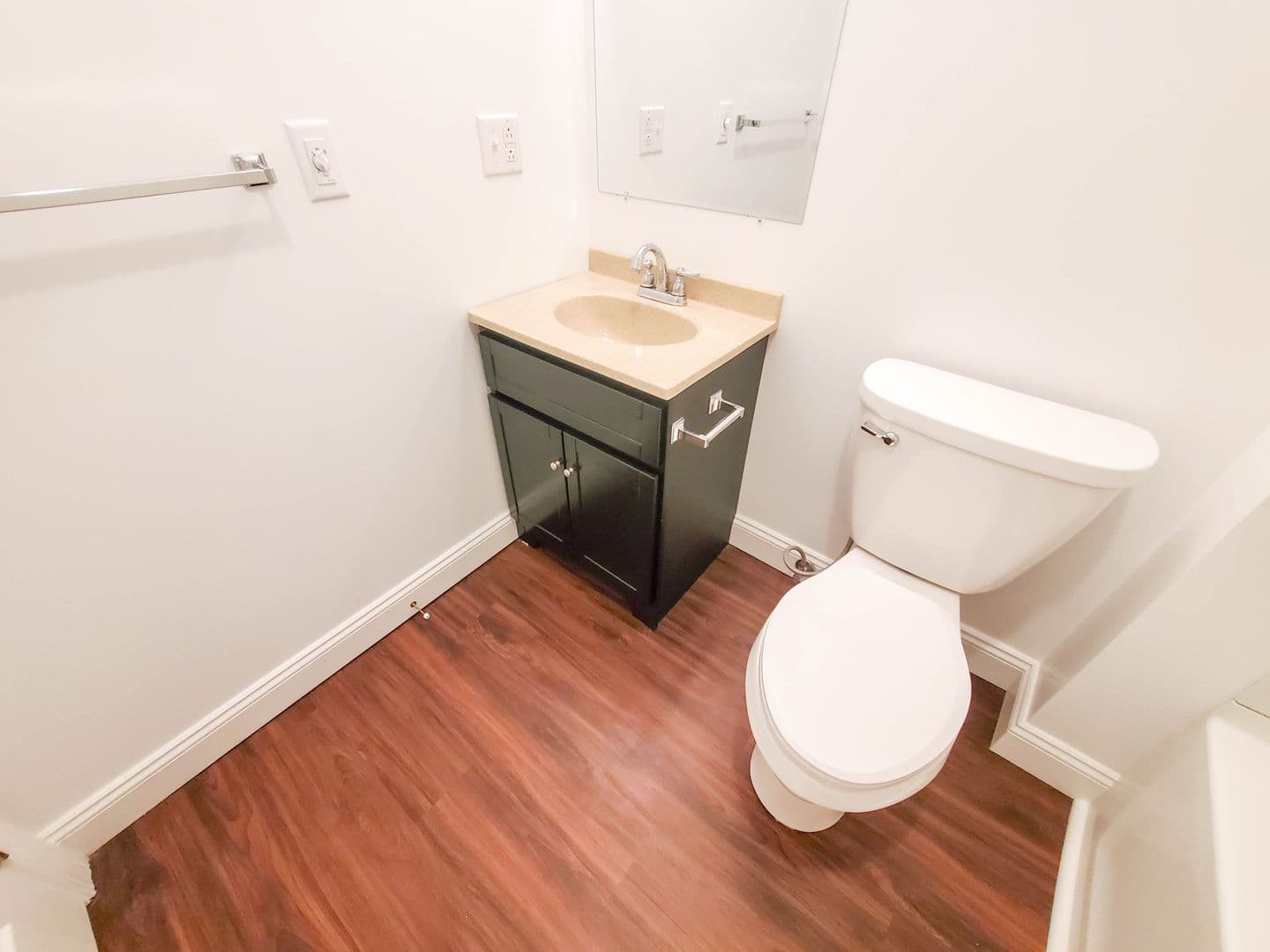 Erie Apartment: 342 West 5th Street