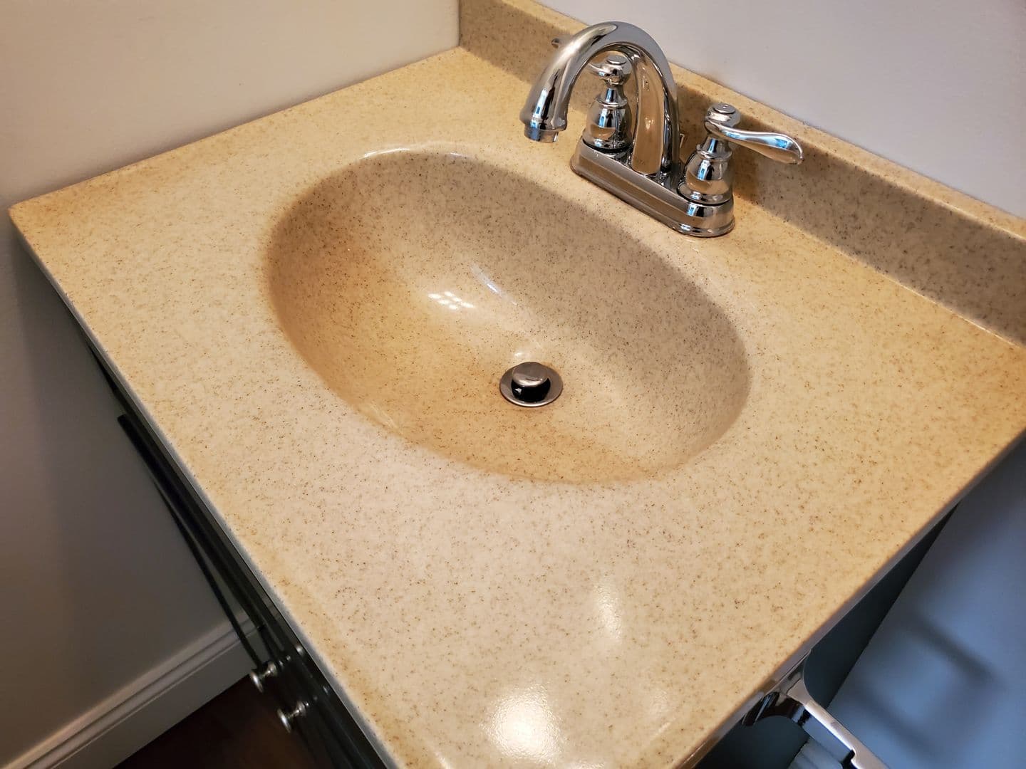 Erie Apartment: 342 West 5th Street