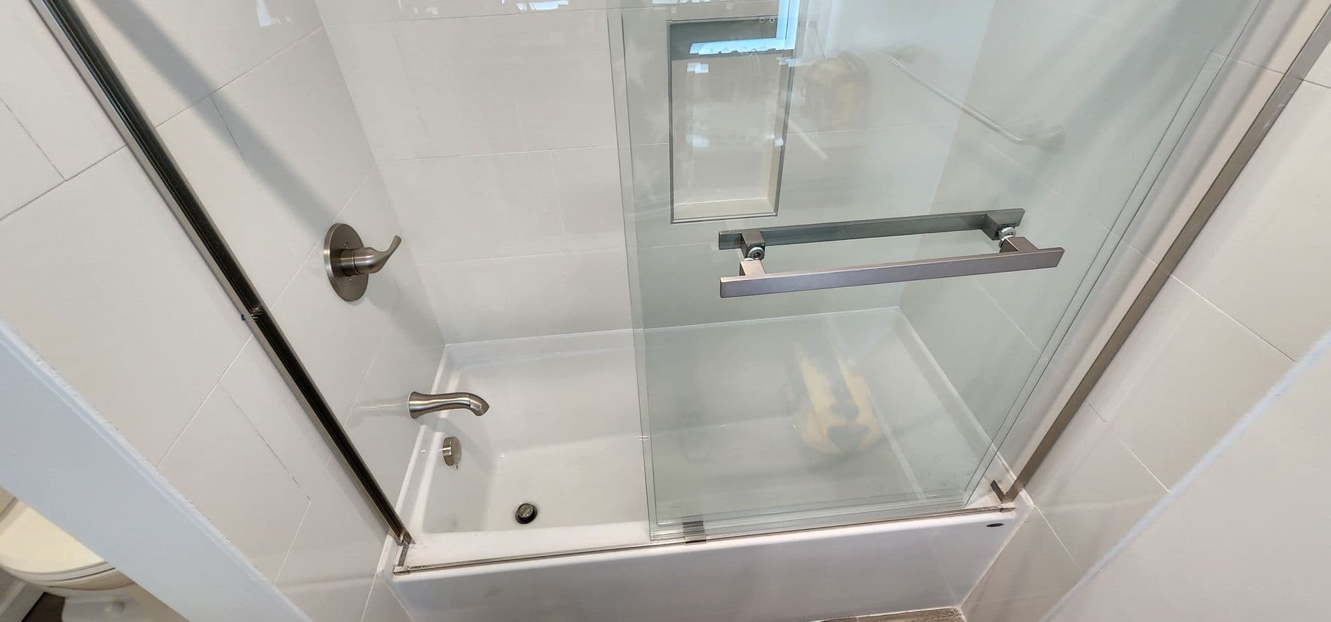 Erie Apartment: 349/353 W 9th St