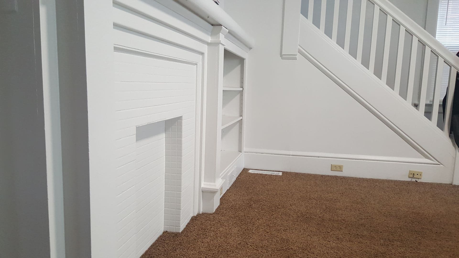 Erie Apartment: 359 West 9th Street