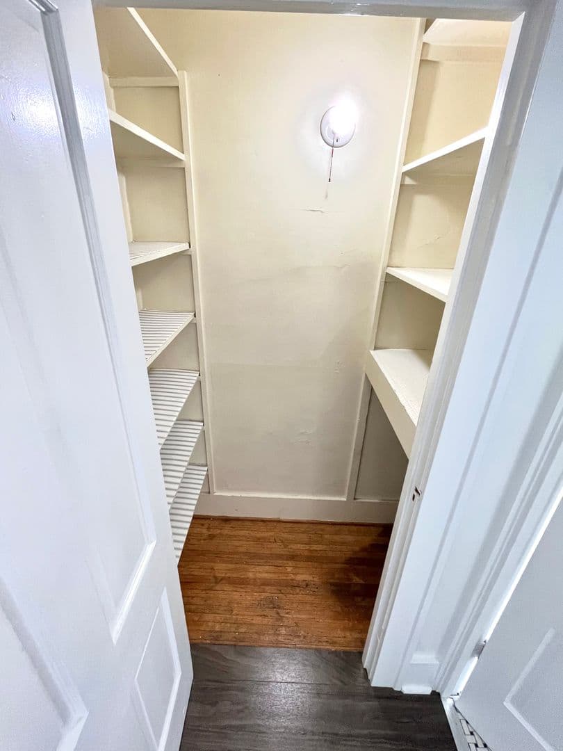 Erie Apartment: 326 West 8th Street