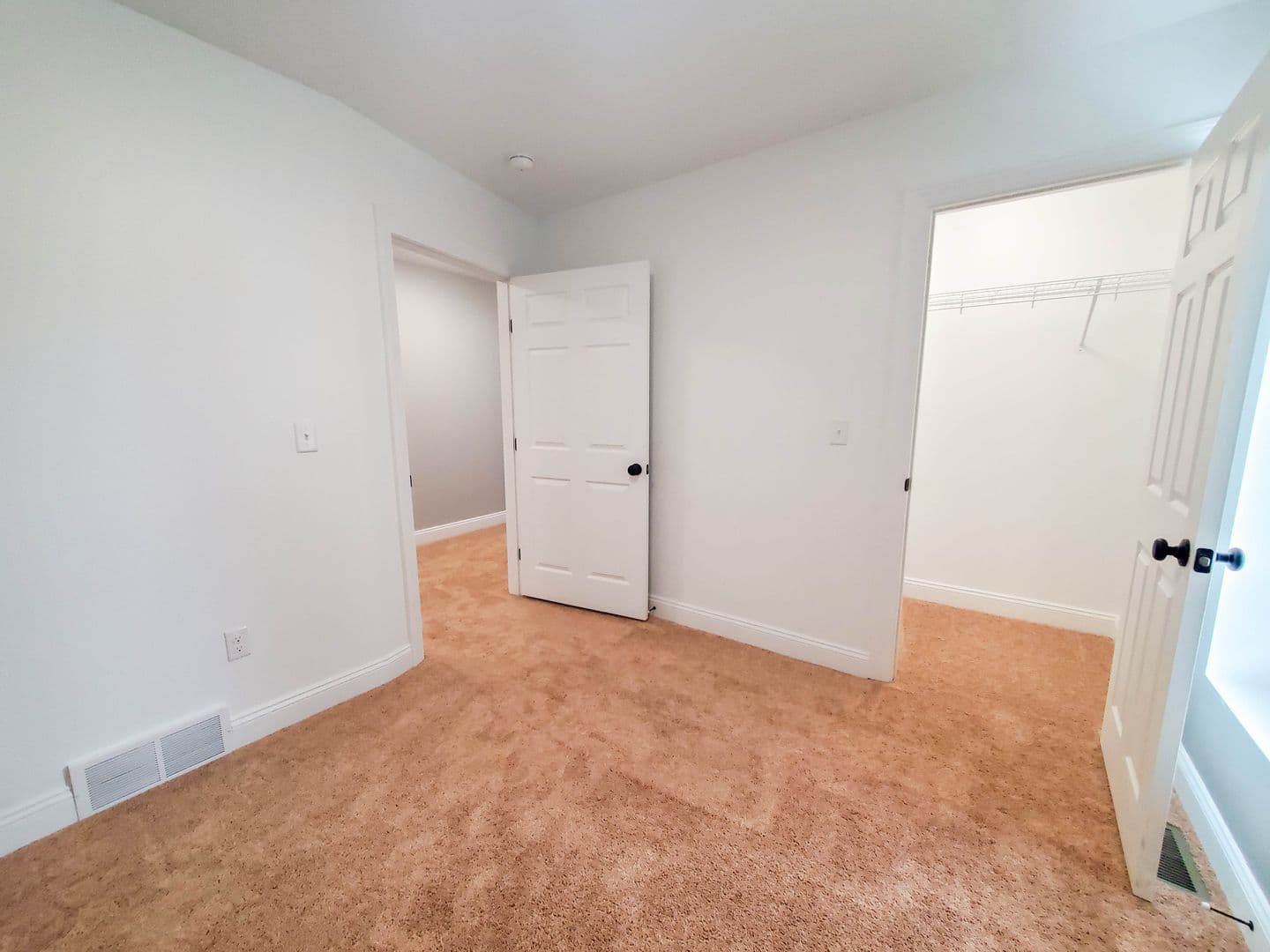 Erie Apartment: 356 West 4th Street