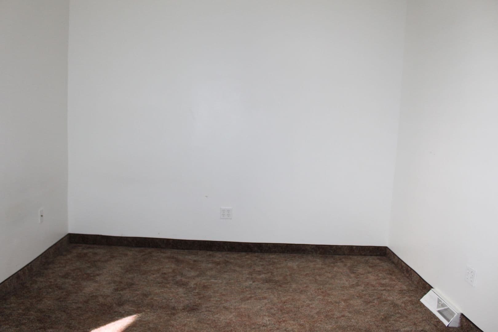 Erie Apartment: 331 West 4th Street