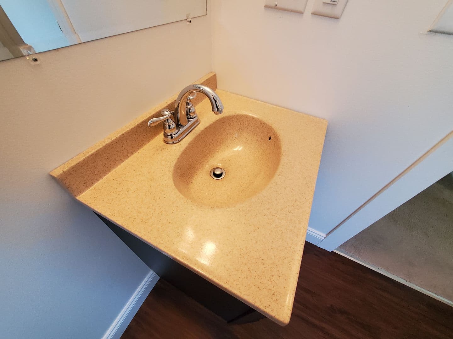 Erie Apartment: 342 West 5th Street