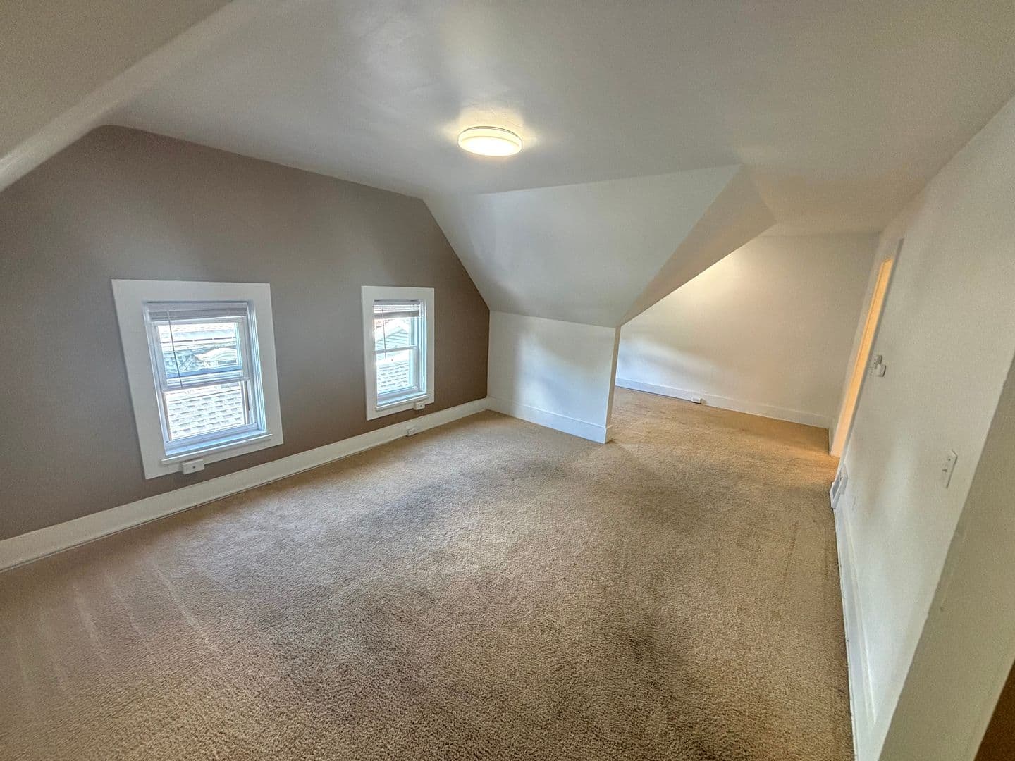 Erie Apartment: 325 West 9th Street
