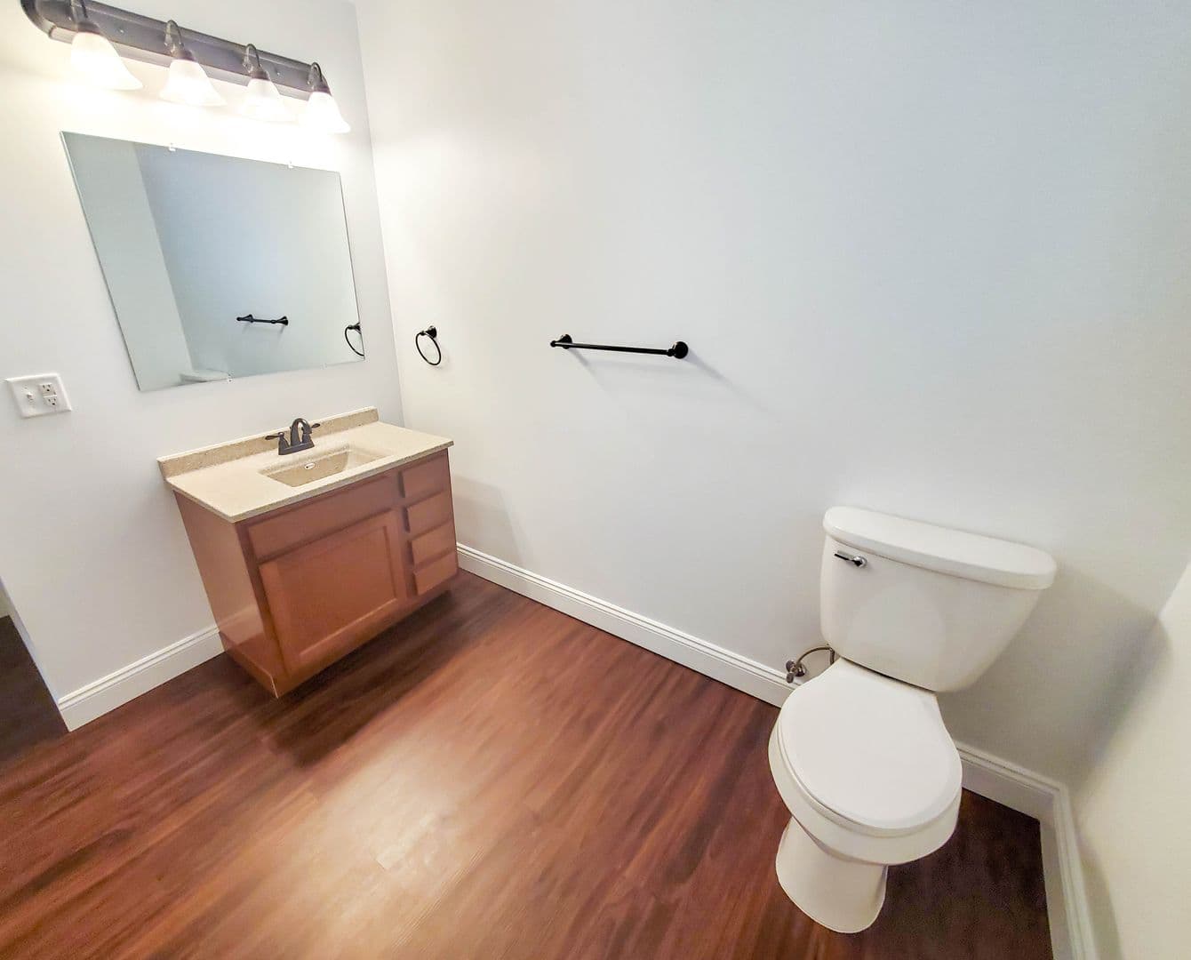 Erie Apartment: 356 West 4th Street