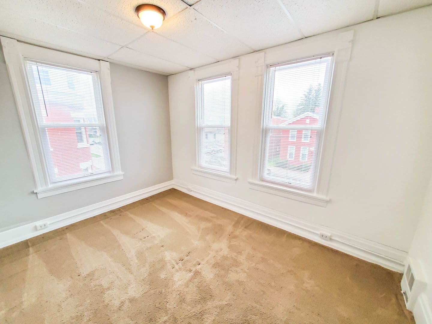 Erie Apartment: 301 West 8th Street