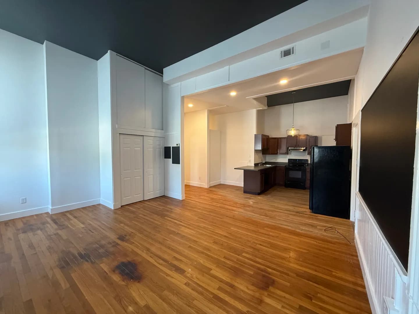 Phoenixville Apartment: 252 Morgan Street