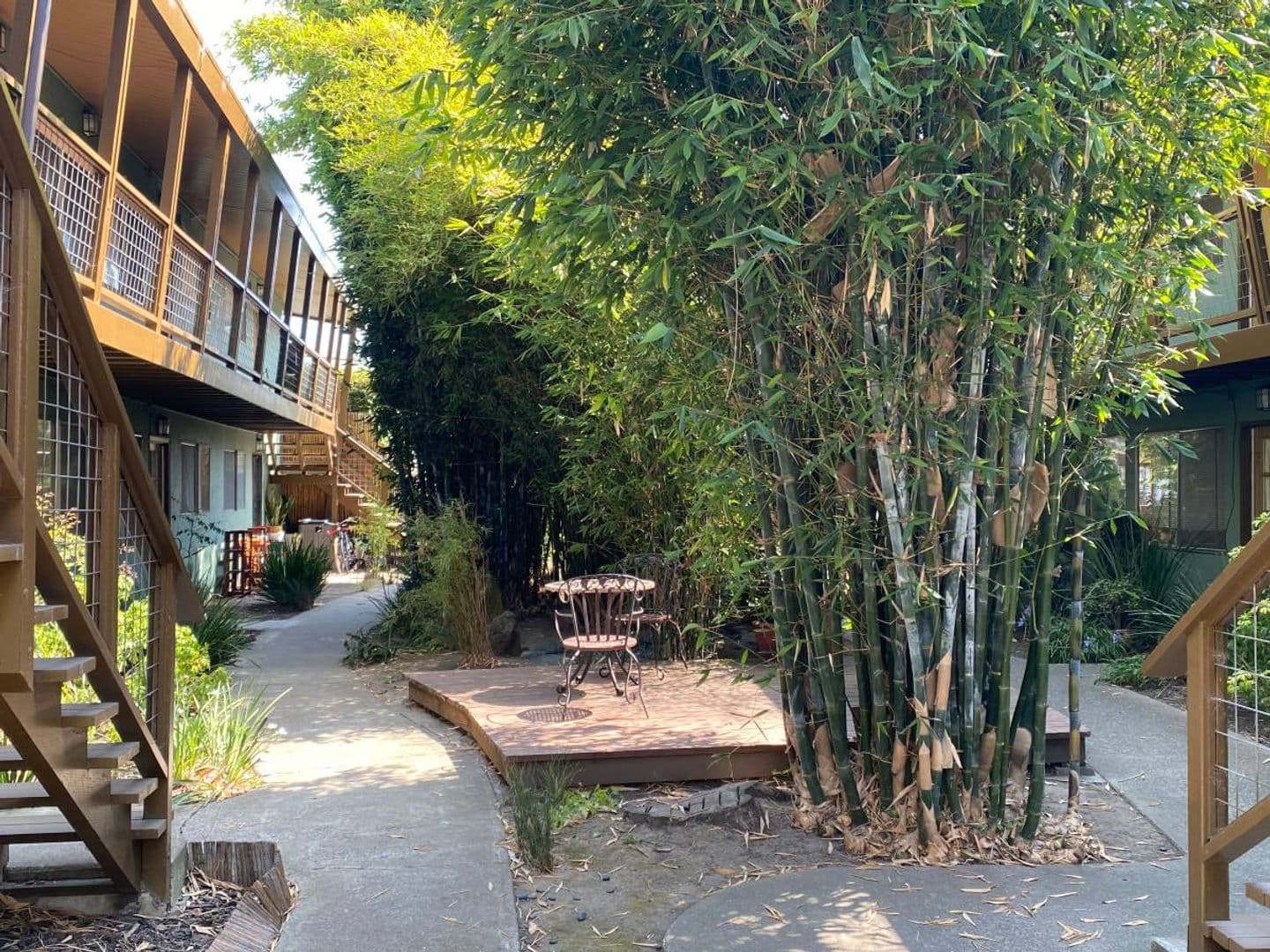Berkeley Apartment: 1621 Blake street