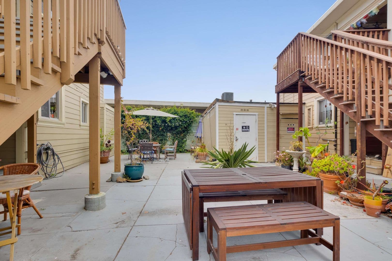 Oakland Apartment: 3810 Opal Street