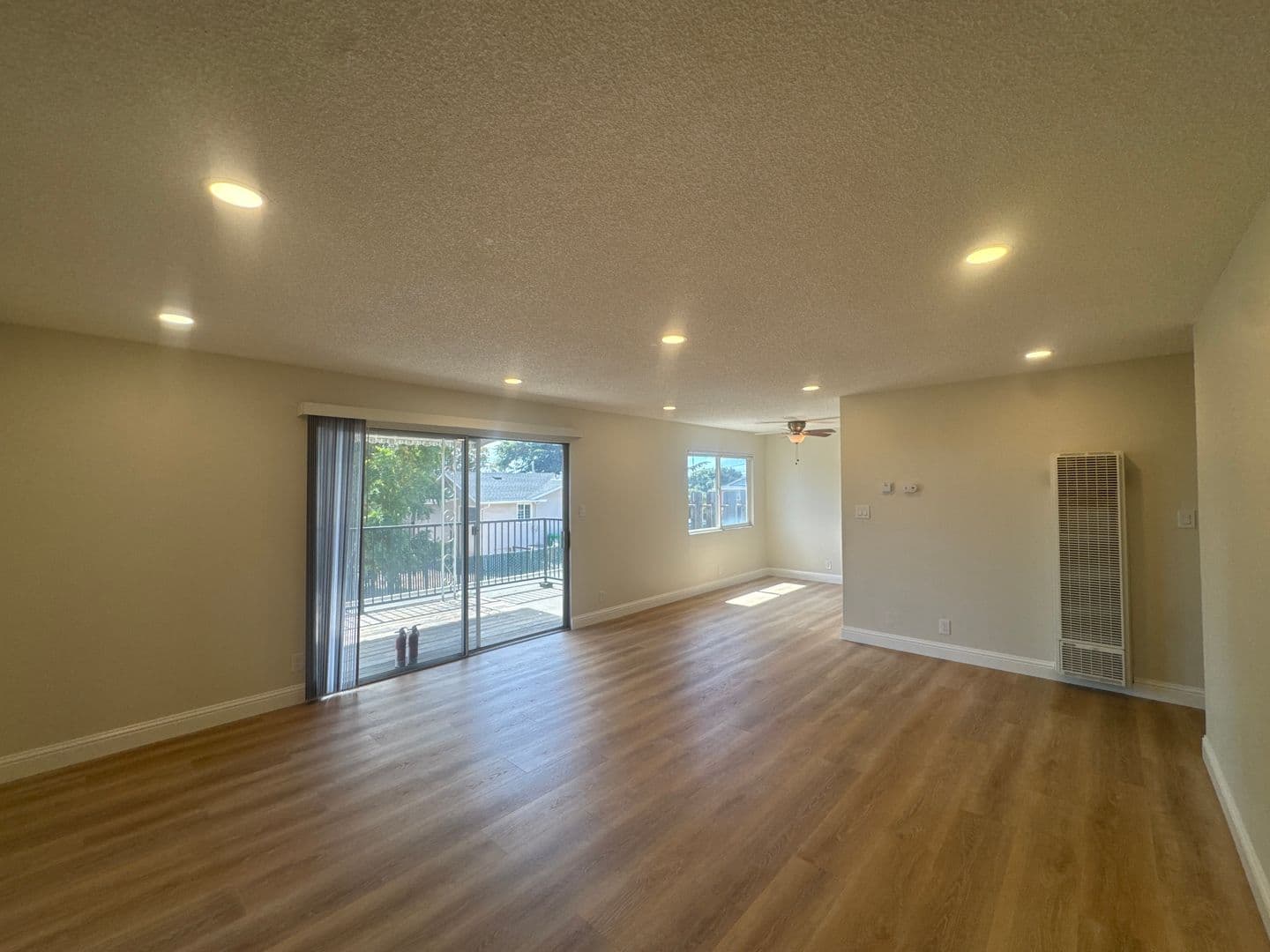 San Leandro Apartment: 1650 159th Ave