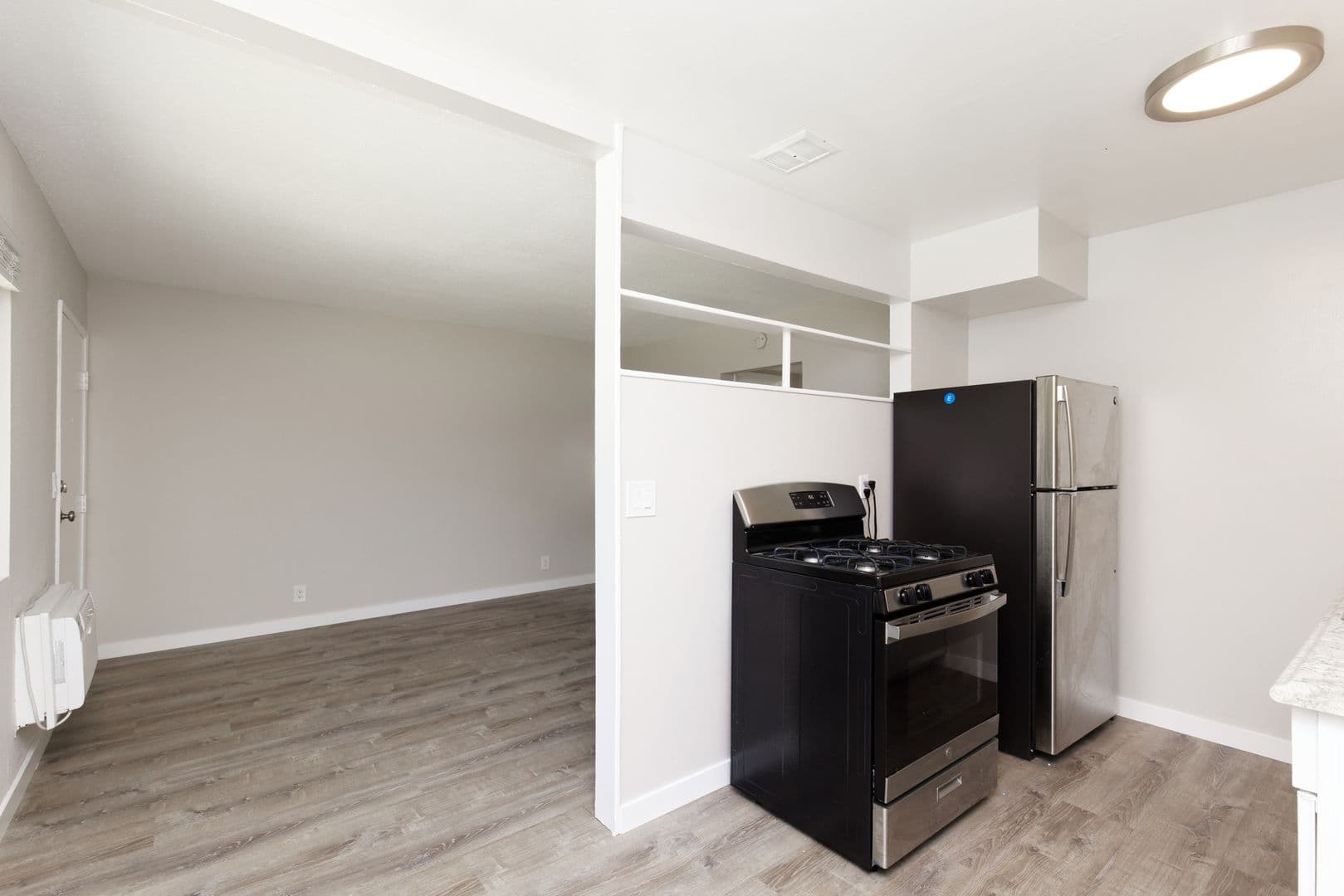 Concord Apartment: 1620 Adelaide St