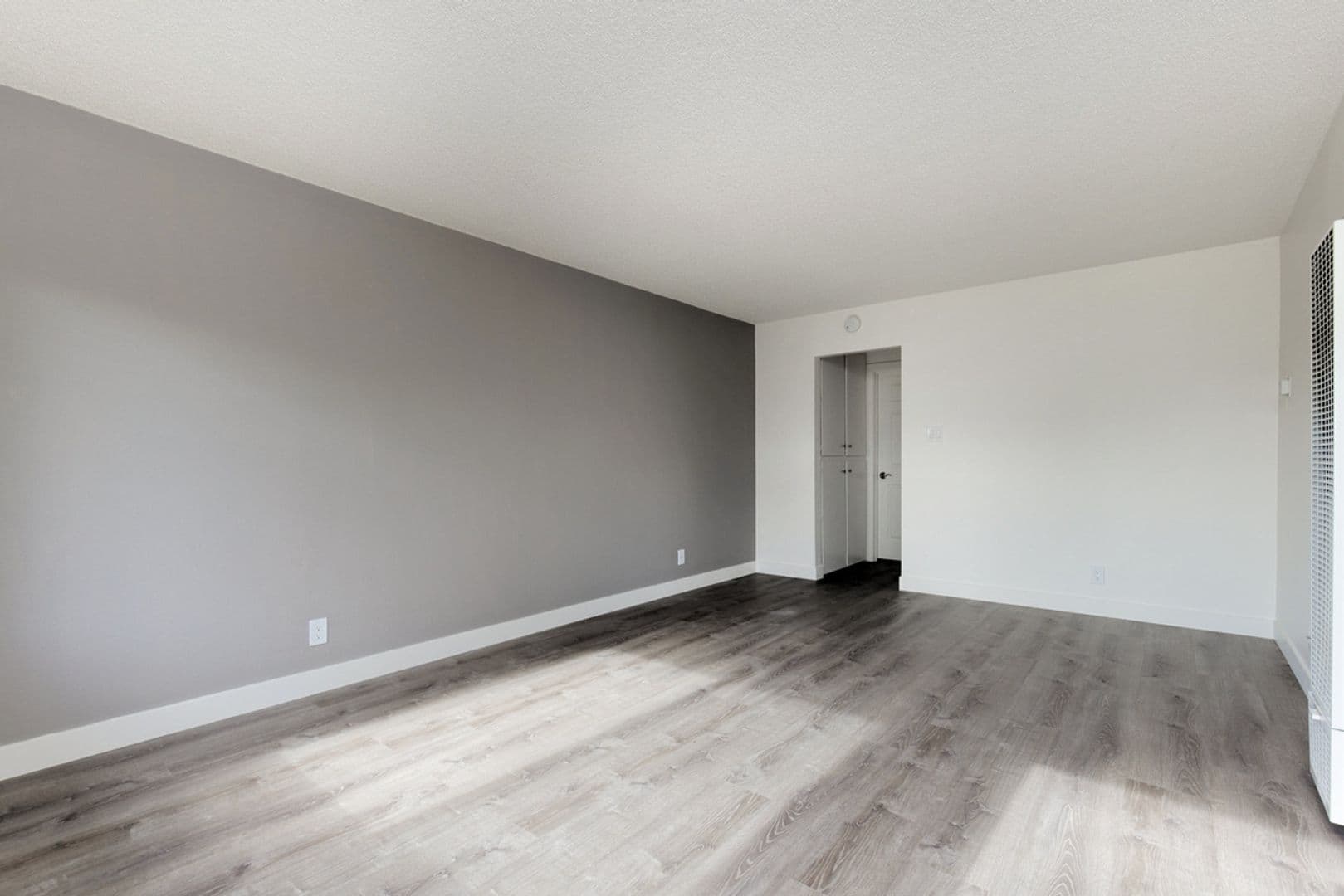 Castro Valley Apartment: 20928 Wilbeam Ave