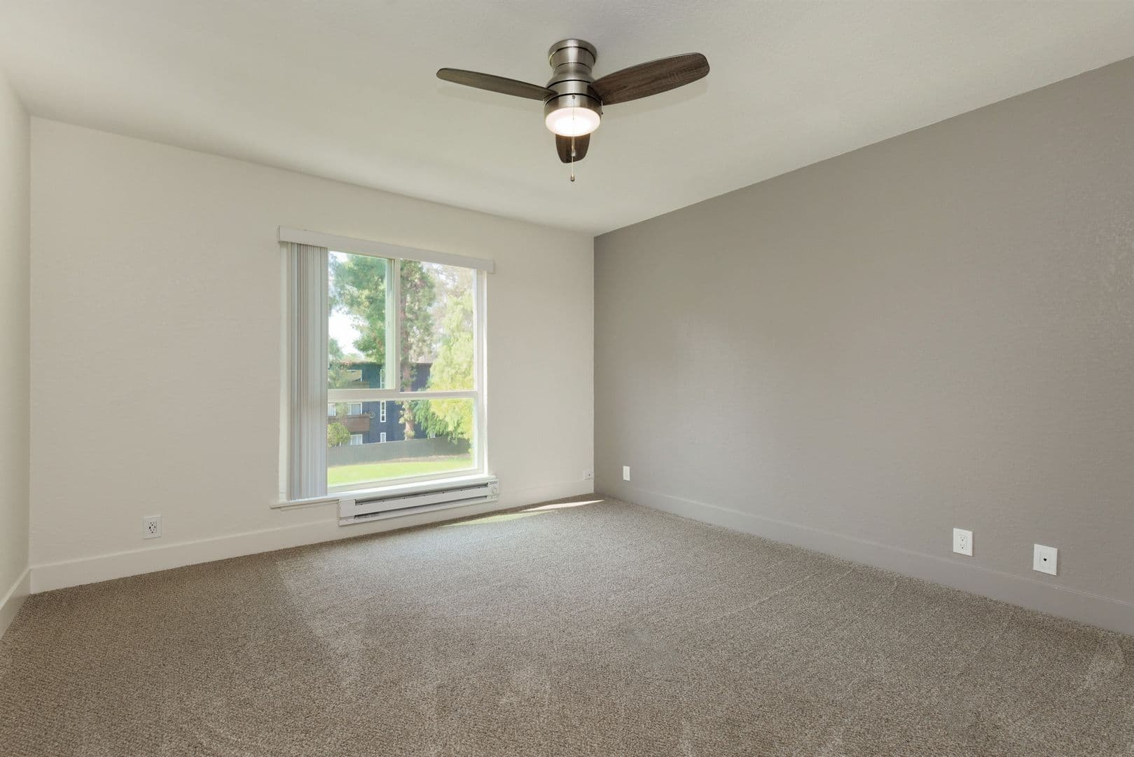 Concord Apartment: 1841 Laguna Street