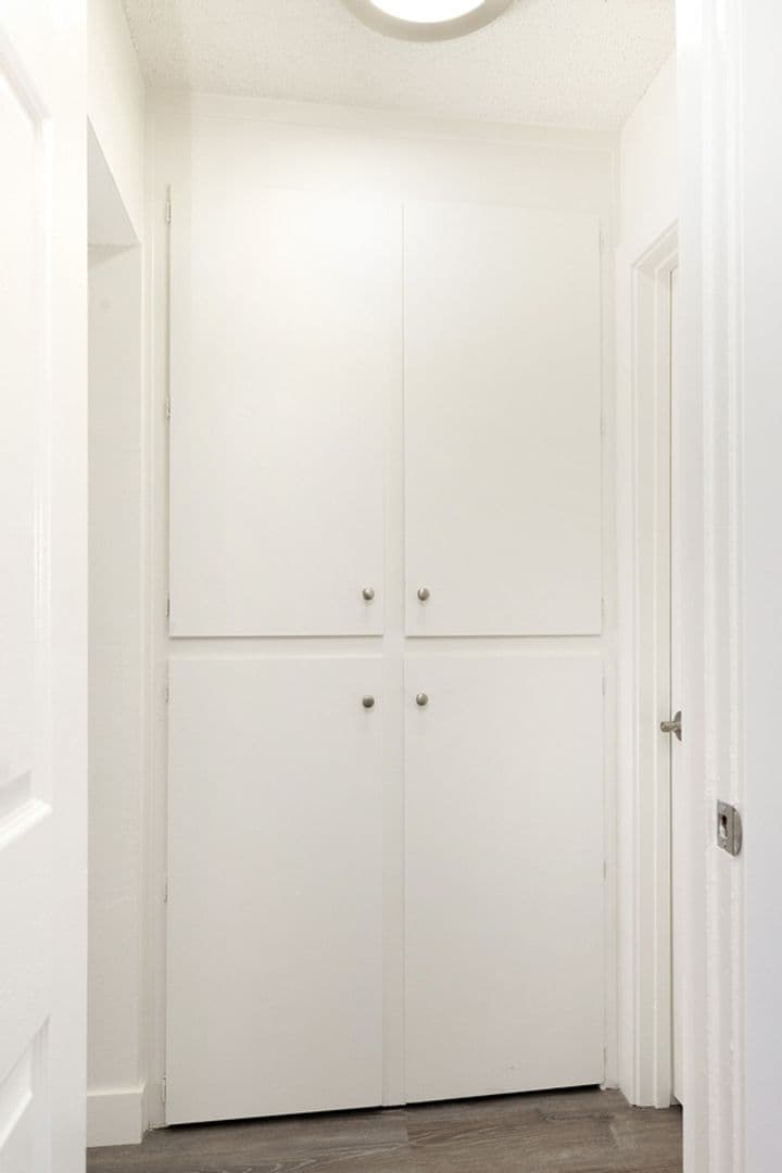 Castro Valley Apartment: 20928 Wilbeam Ave