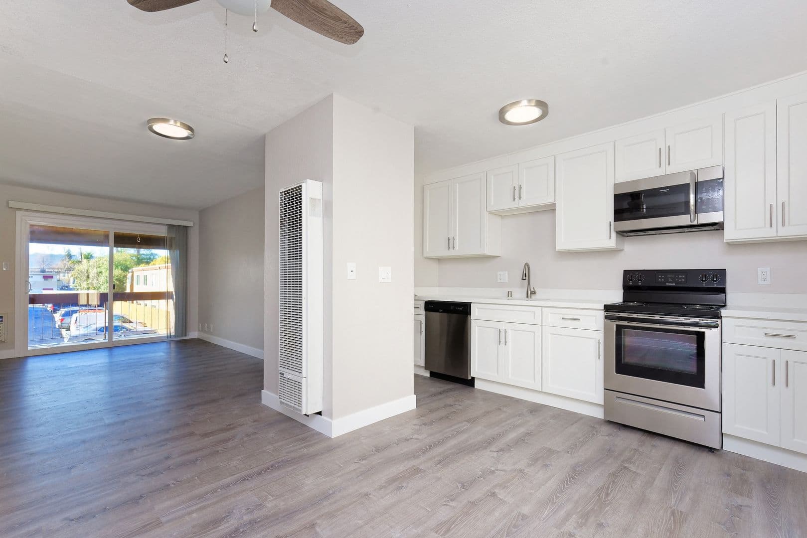 Concord Apartment: 1621 Adelaide St