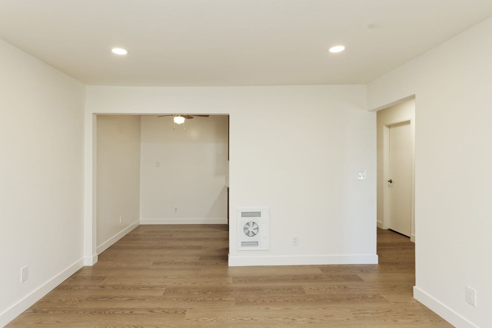 San Leandro Apartment: 150 Haas Ave