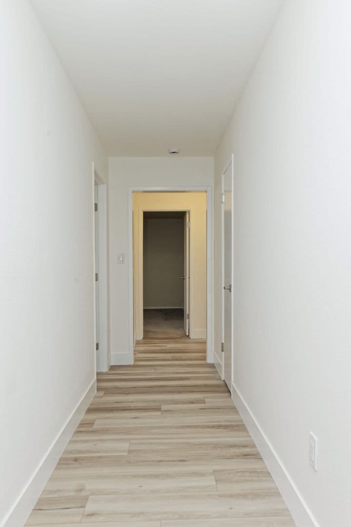 San Leandro Apartment: 540 Callan Ave