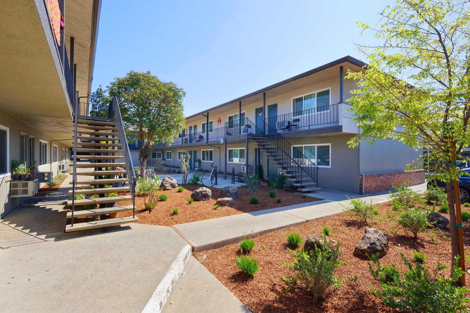 Concord Apartment: 1620 Adelaide St