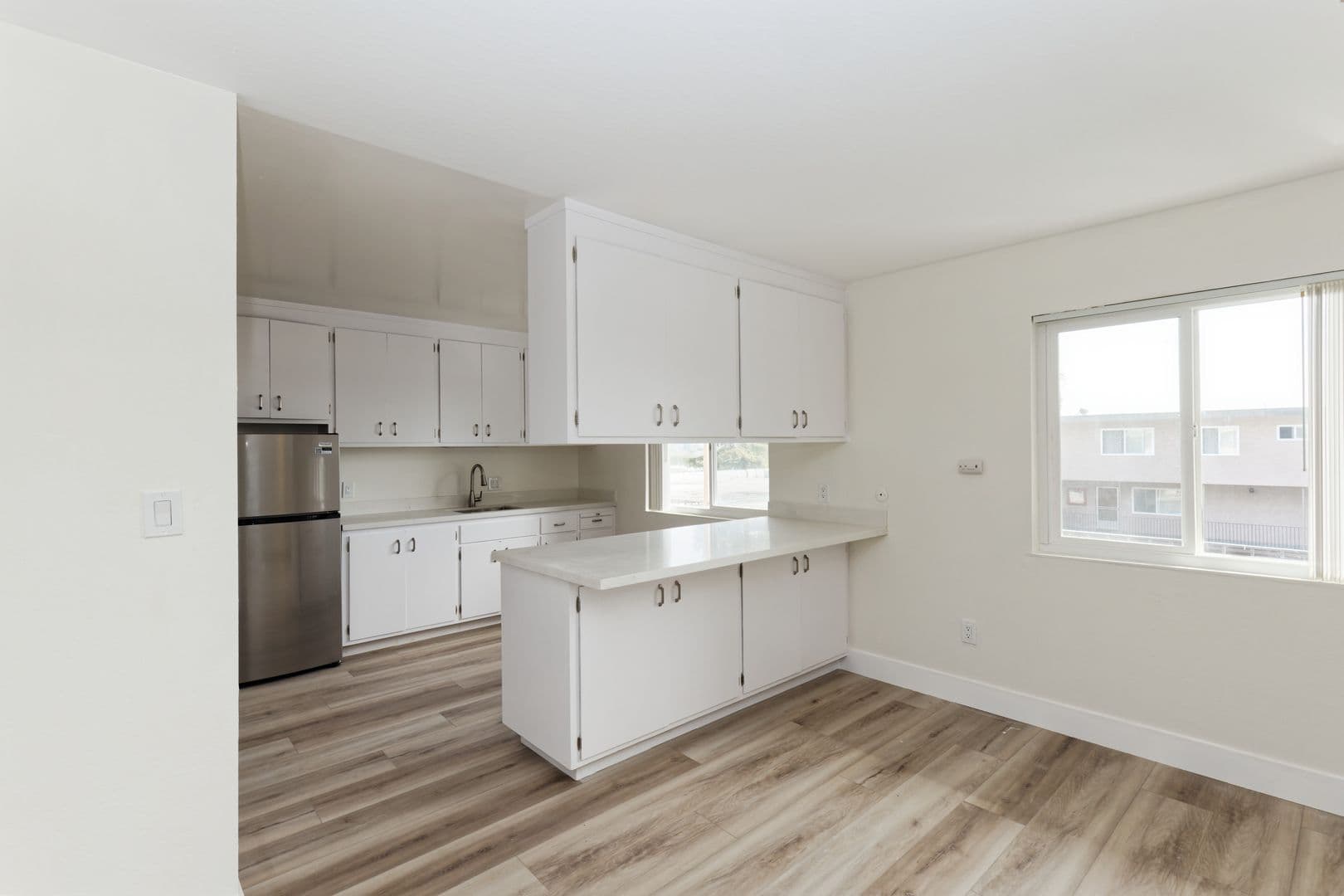 San Leandro Apartment: 540 Callan Ave