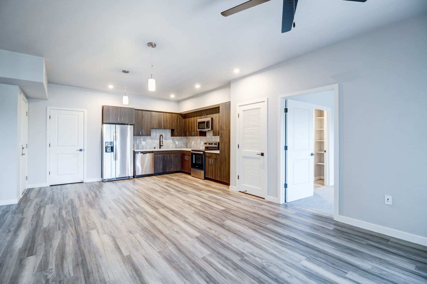 Fairfield Apartment: 5030 Wiseman Wy