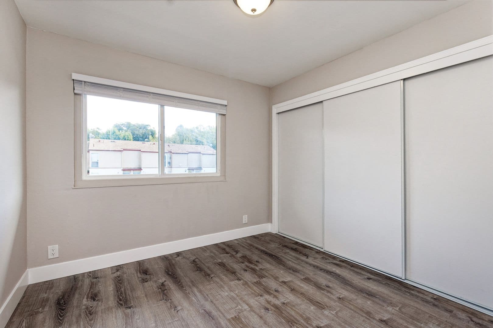 El Sobrante Apartment: 5017-5019 San Pablo Dam Road