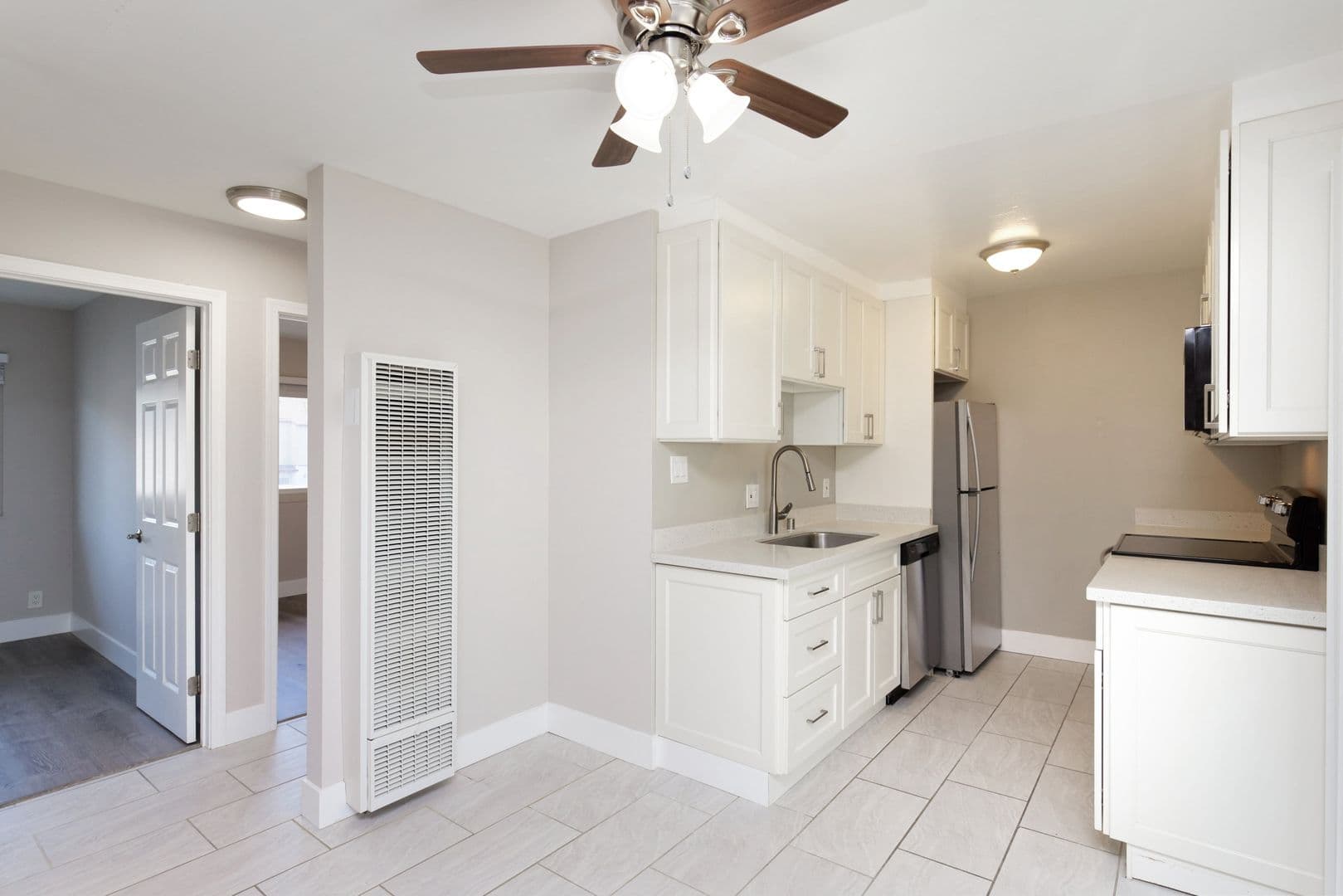 El Sobrante Apartment: 5017-5019 San Pablo Dam Road