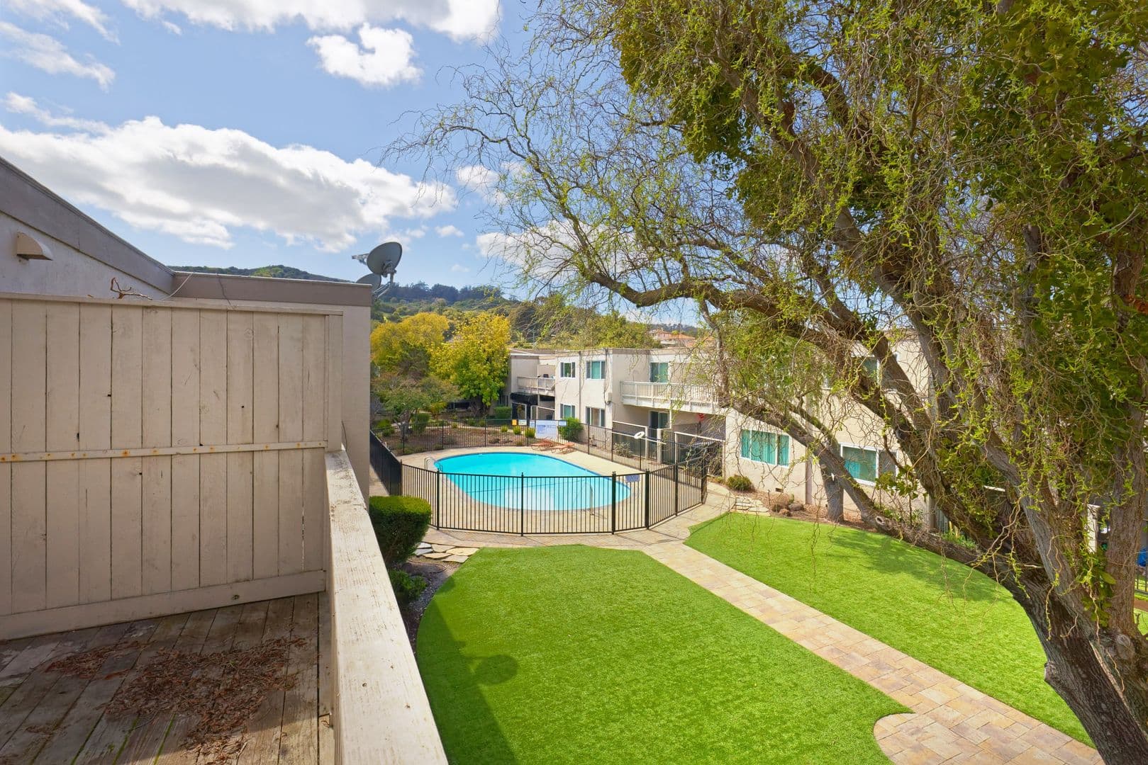 El Sobrante Apartment: 5017-5019 San Pablo Dam Road