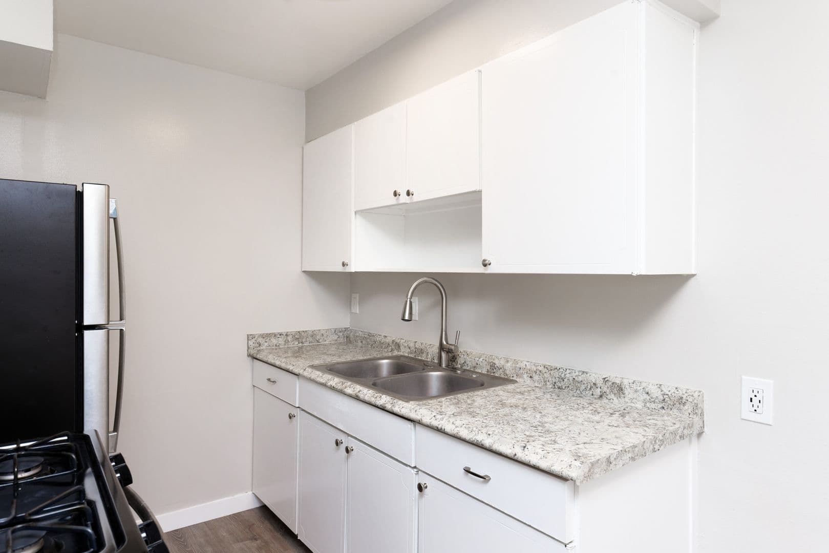 Concord Apartment: 1620 Adelaide St