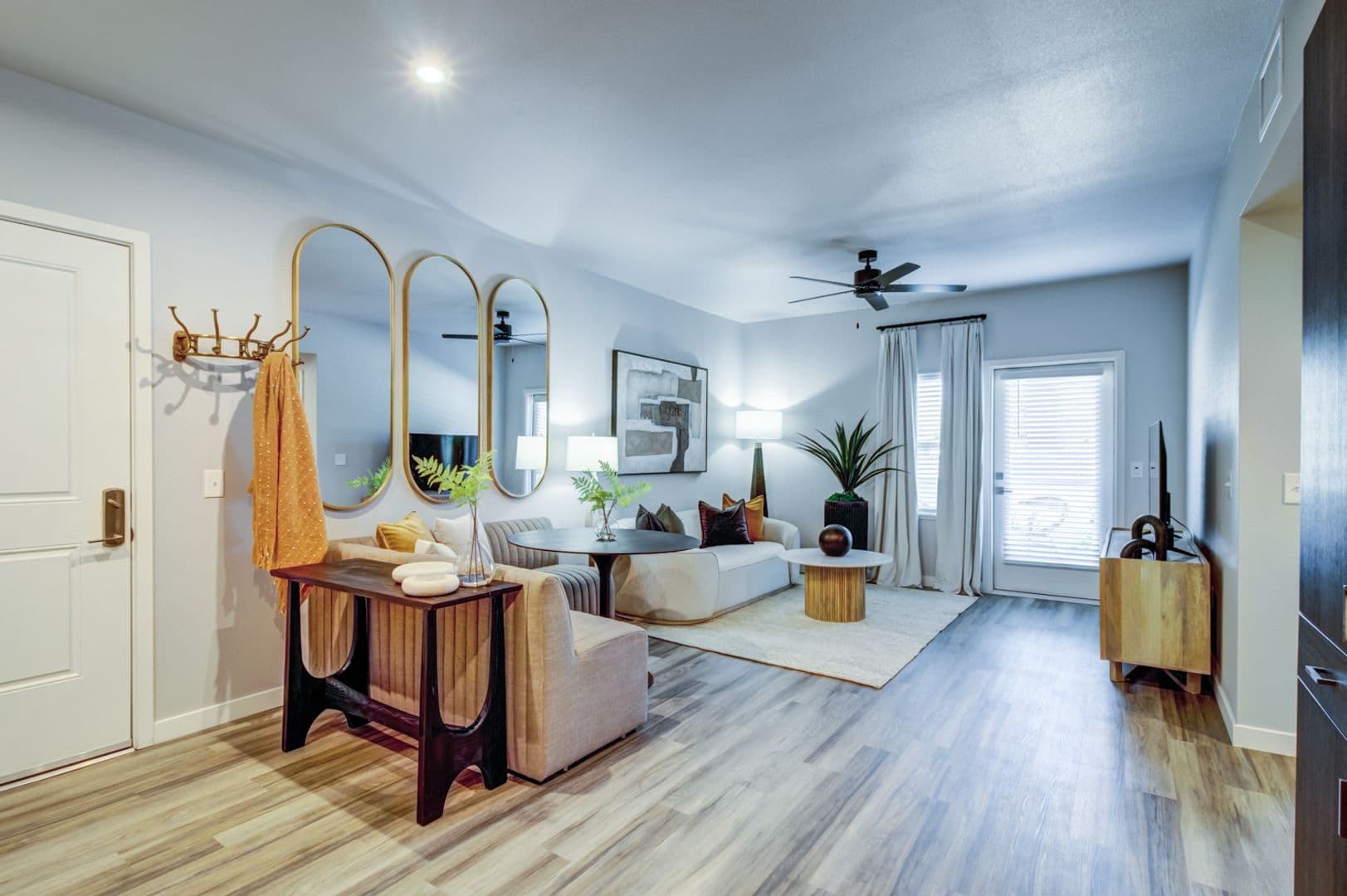 Fairfield Apartment: 5030 Wiseman Wy