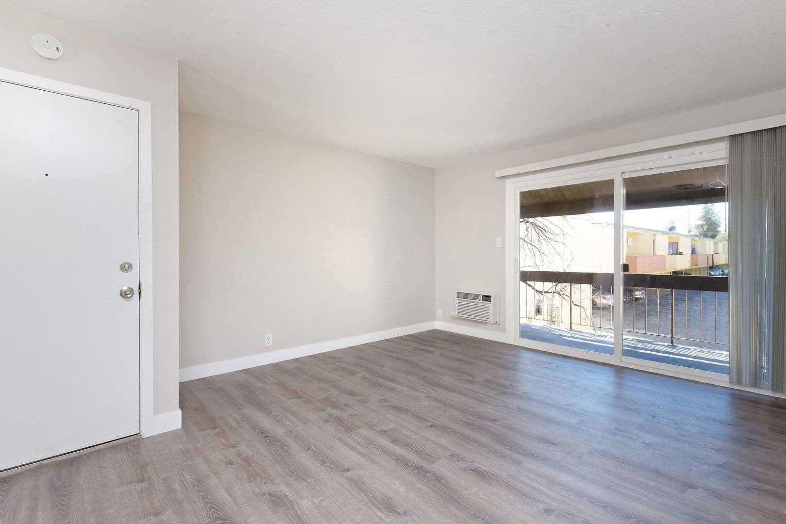 Concord Apartment: 1621 Adelaide St