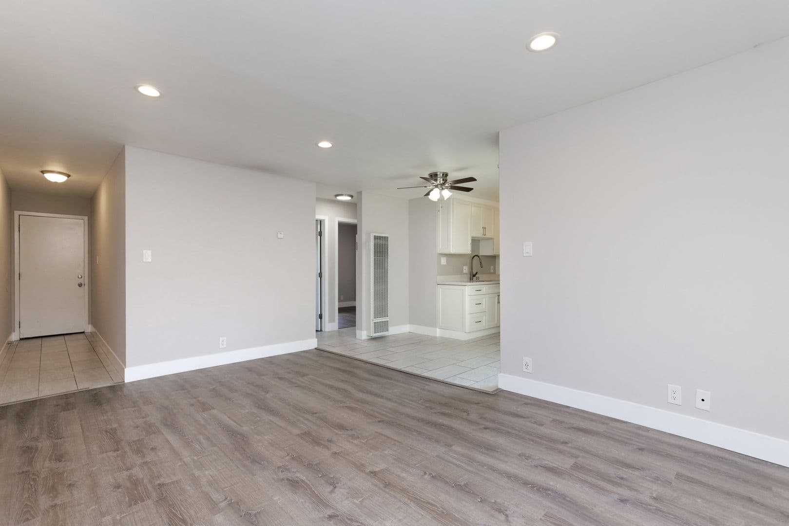 El Sobrante Apartment: 5017-5019 San Pablo Dam Road