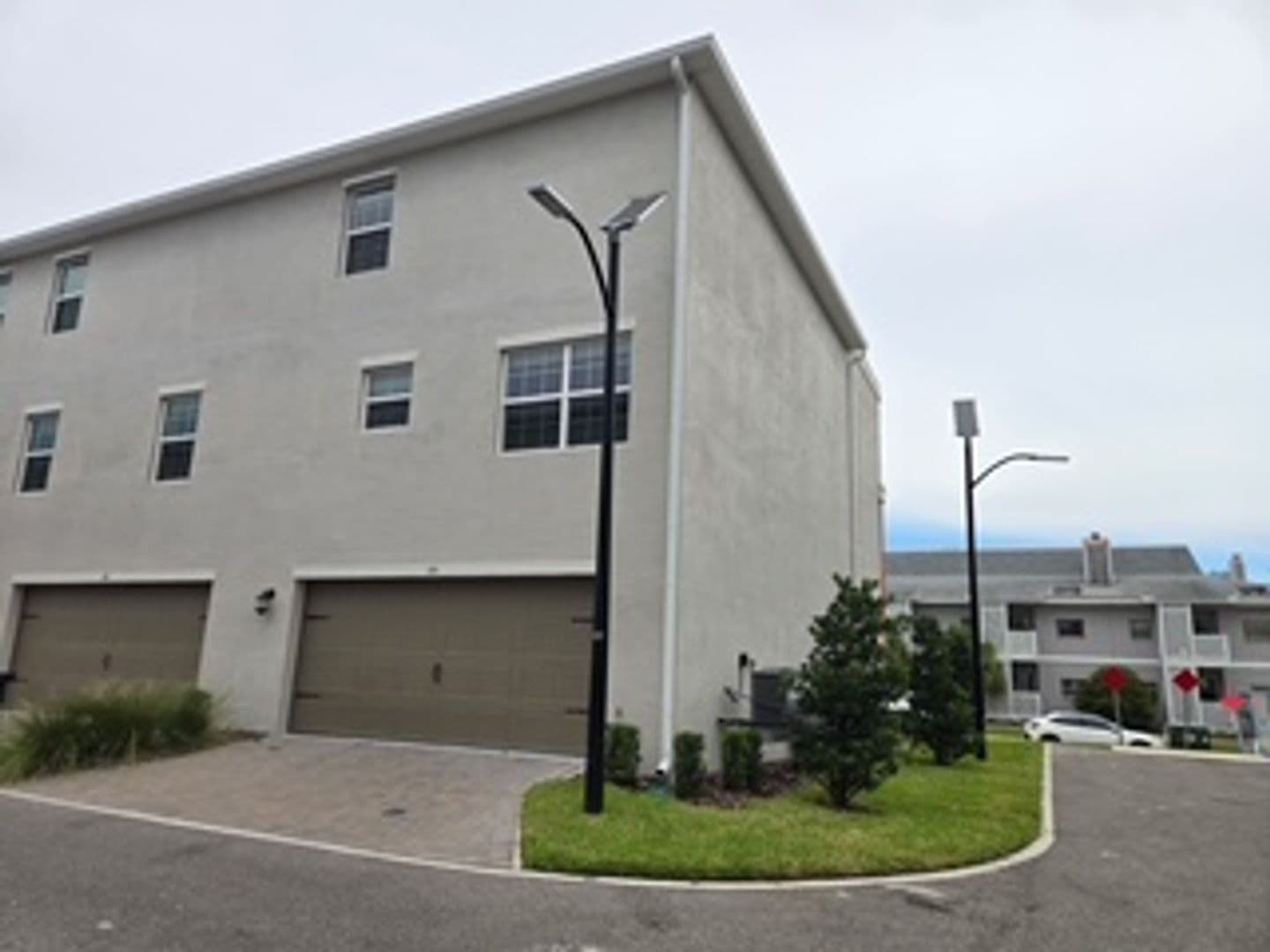 Tampa Townhome: 4511 S. Manhattan Avenue