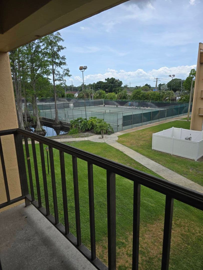 Tampa Condo: 5820 N. Church St. #346