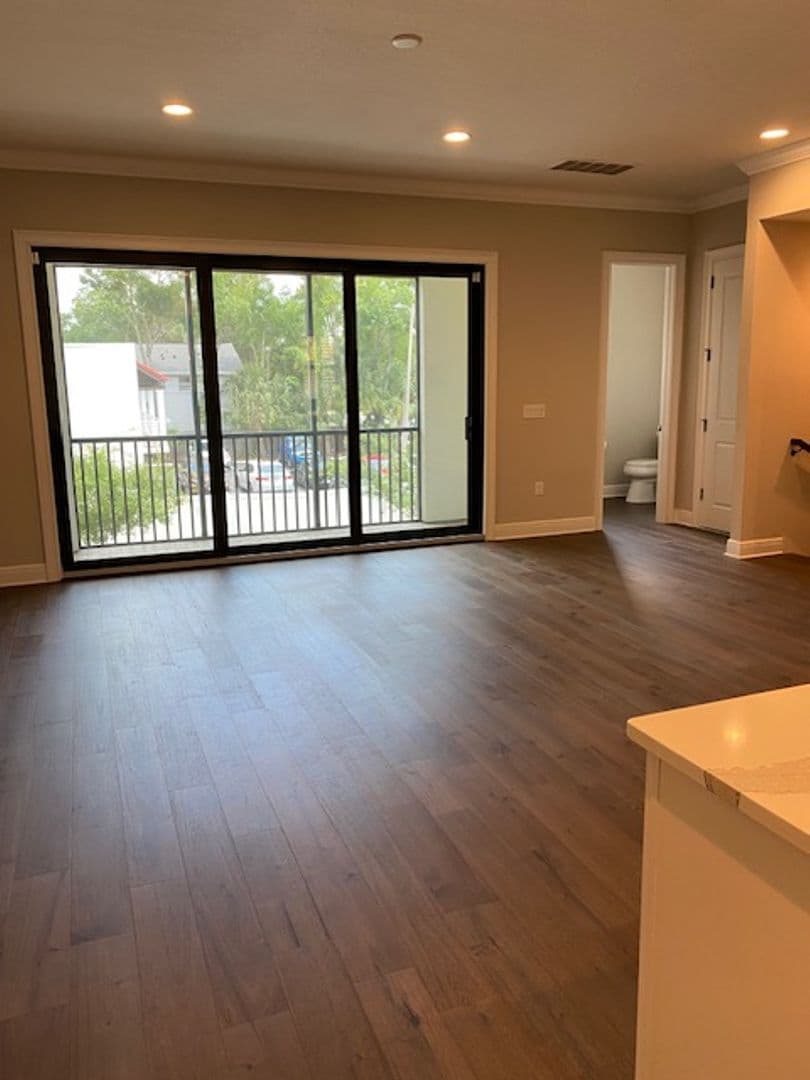 Tampa Townhome: 3215 W. De Leon Street